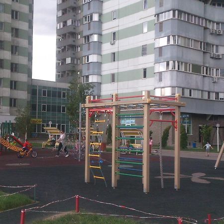 Apartment On Tole Bi アルマトイ エクステリア 写真